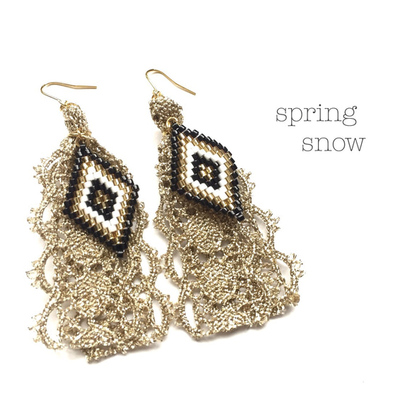 【Creema限定 全品ポイント10倍 】 ♢lace × earrings♢ 1枚目の画像