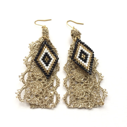 【Creema限定 全品ポイント10倍 】 ♢lace × earrings♢ 2枚目の画像