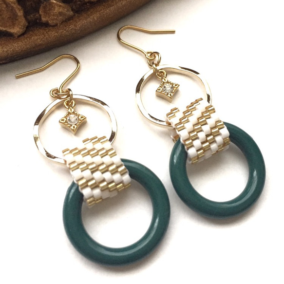 再販♡ circle earrings（dark green） 2枚目の画像