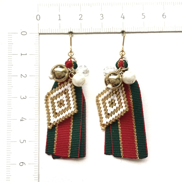 再販♡ ◇beads × ribbon◇（green&red） 4枚目の画像