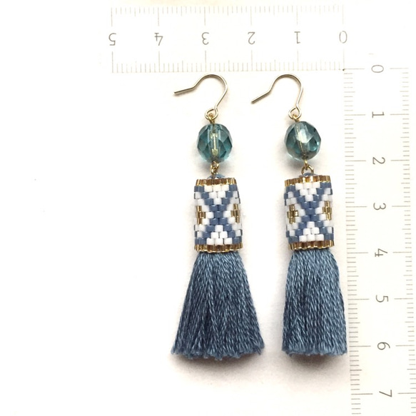 tassel × earrings（light blue） 4枚目の画像