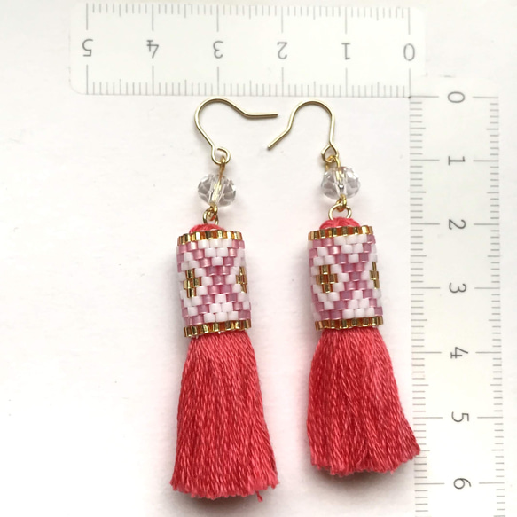 NEW♡tassel × earrings（coral） 4枚目の画像