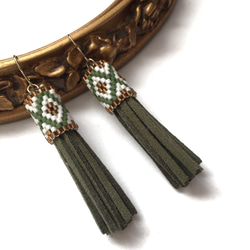 tassel × earrings （khaki） 1枚目の画像