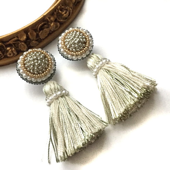 《限定一点もの》tassel earrings 2枚目の画像