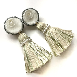 《限定一点もの》tassel earrings 3枚目の画像