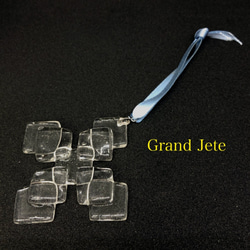 ガラスで作った雪の結晶オーナメント B（2個セット） 4枚目の画像