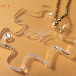 ペアイニシャルチャーム（パズルピース） 4枚目の画像