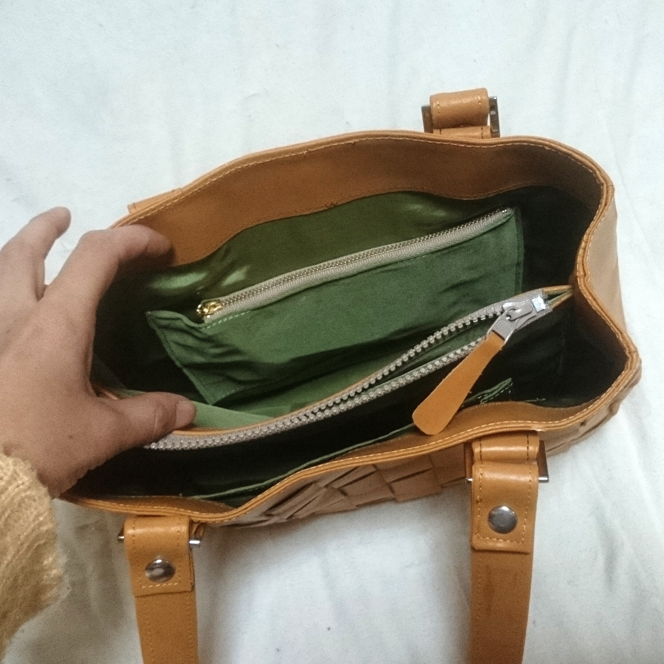 あみこみ革カバン