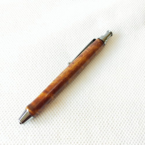 栃斑杢造り蘇芳染め　盛器　拭き漆仕上げ　受賞作 栃斑杢造り蘇芳染め 盛器 拭き漆仕上げ 受賞作 - メルカリ