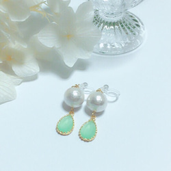 rock glass cotton pearl earring 2枚目の画像