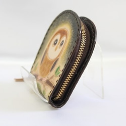ふくろう柄のコインケース　革製品 　 4枚目の画像
