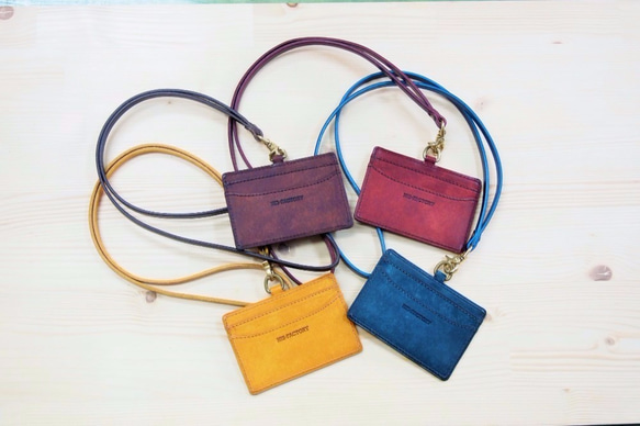 IDカード入れ（パスケース）イタリア植物タンニンなめし革　プエブロ／ネイビー 7枚目の画像