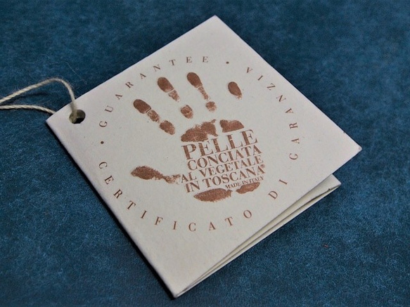 圓形錢包“圓形拉鍊錢包” Pueblo意大利植鞣皮革/黑色免運費 第9張的照片