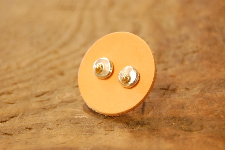 SUNピアス Ｋ18金付/silver950/メンズ・レディース/プレゼント/手作り