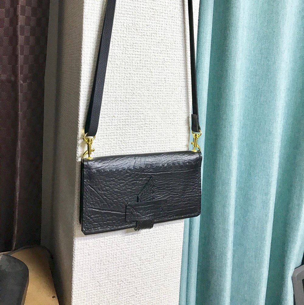 スマホケース＆コインケースショルダーバックタイプ