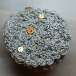 麻糸クロシェの小物バッグ(黄ボタン) 2枚目の画像