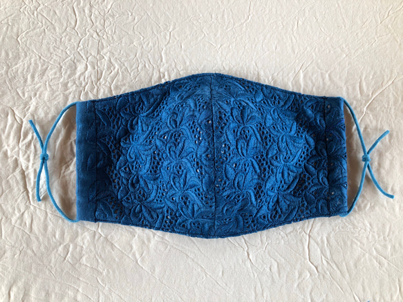 天然藍染大きめ綿レース立体マスク 1枚目の画像