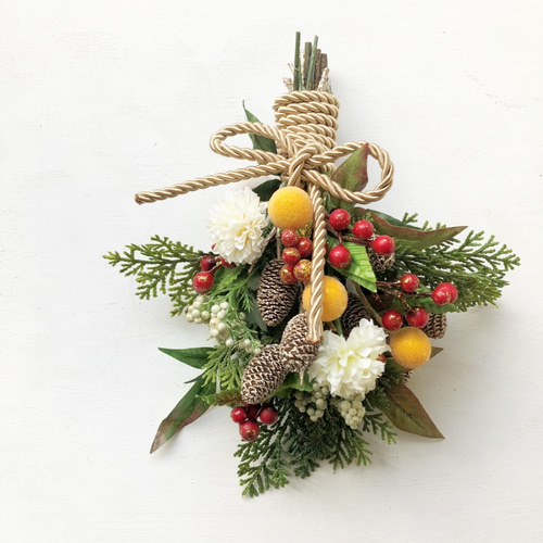お正月リース 南天と金柑のスワッグ スワッグ NAORI &STARRY GARDEN