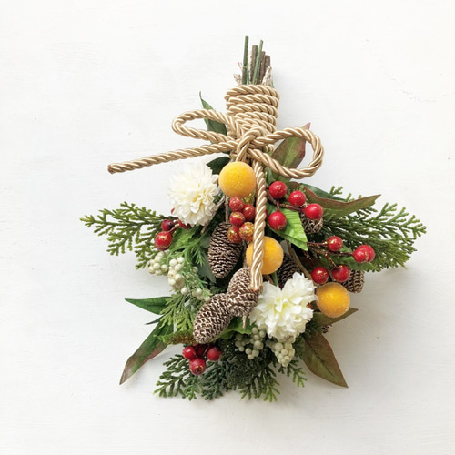お正月リース 南天と金柑のスワッグ スワッグ NAORI &STARRY GARDEN