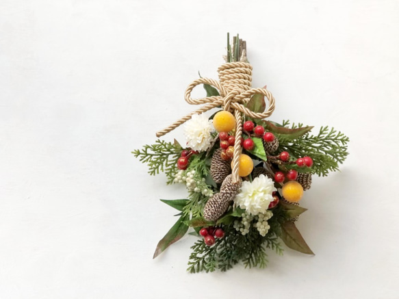 お正月リース 南天と金柑のスワッグ スワッグ NAORI &STARRY GARDEN