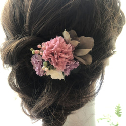 お花ヘアクリップ・ローズ　ピンク　no.1809　髪飾り　入学式　卒業式　成人式　結婚式 1枚目の画像