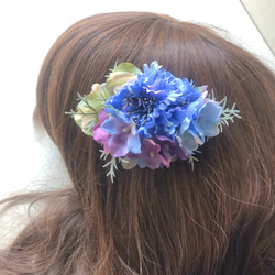 矢車草と紫陽花の青い髪飾り　no.1829 2枚目の画像