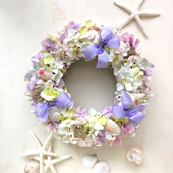 雨の小道〜パステルカラーの毛糸玉と紫陽花のリース リース