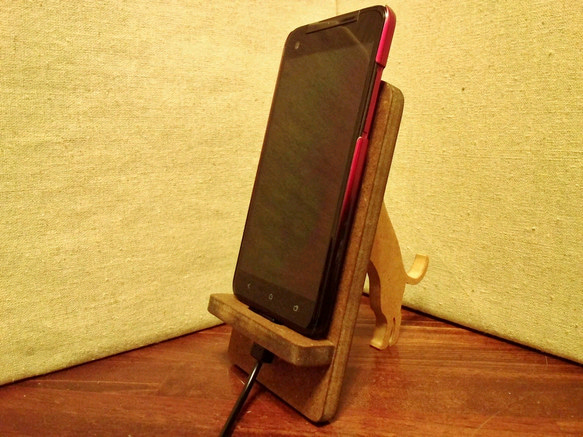 光滑毛吉娃娃 支援手機/智慧型手機支架 深棕色 第4張的照片