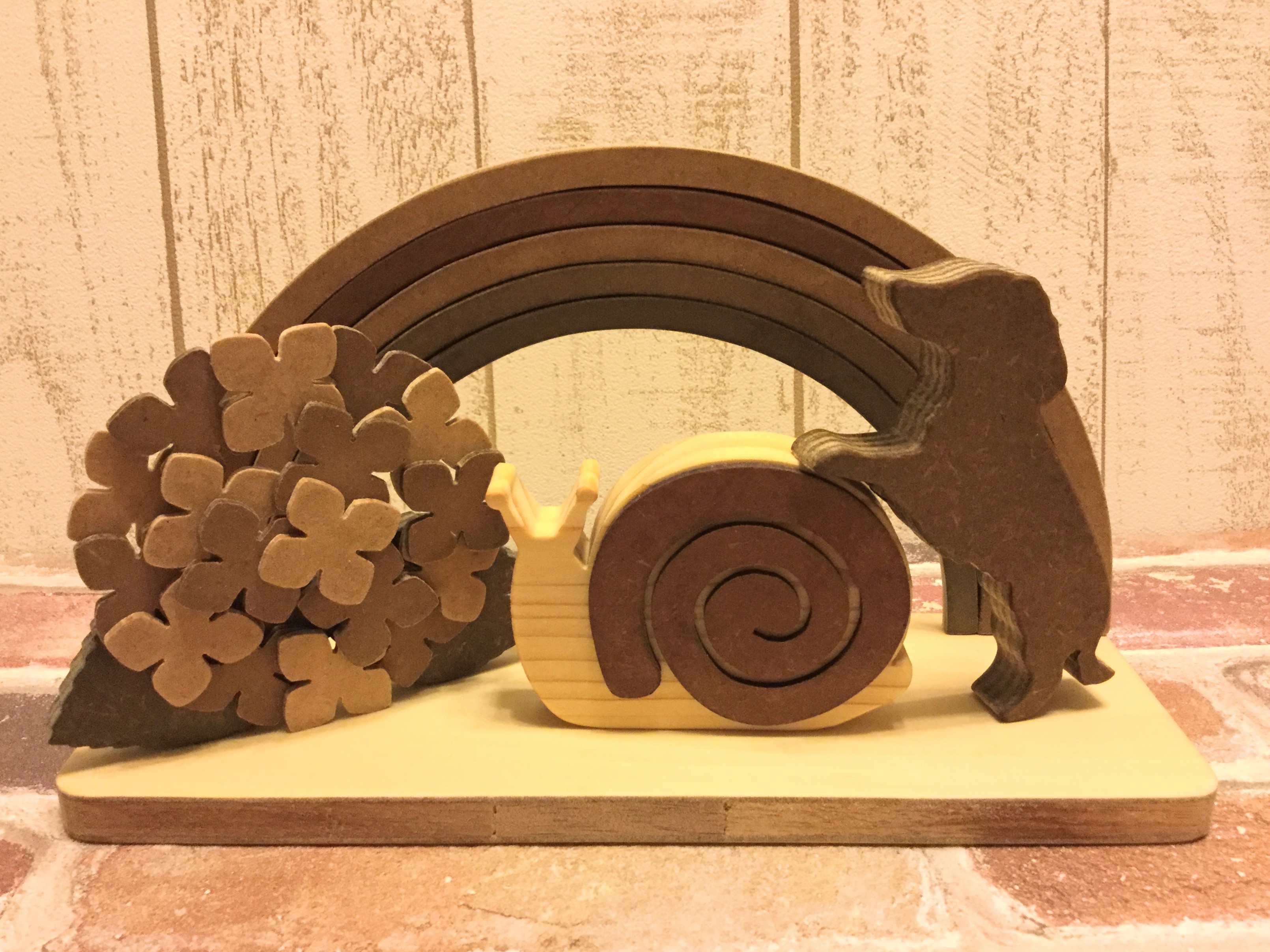 受注制作☆梅雨☆虹と紫陽花とカタツムリとミニチュアダックスフントの置物☆犬種の変更も色変更も可能！ 4,510円