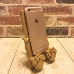 肉球付☆猫型スマホスタンド・iPhoneスタンド☆ナチュラル☆色変更も可能！ 2枚目の画像