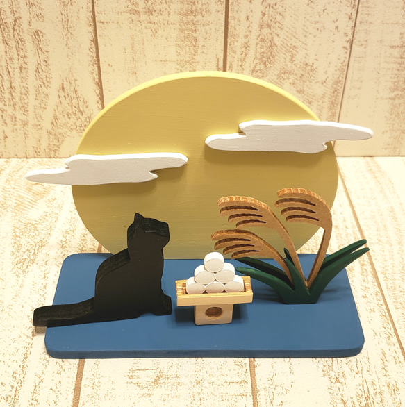 【訂製】木製滿月與黑貓人偶｜內含賞月、中秋月、芒草、賞月餃子｜品種及顏色可訂製 第2張的照片