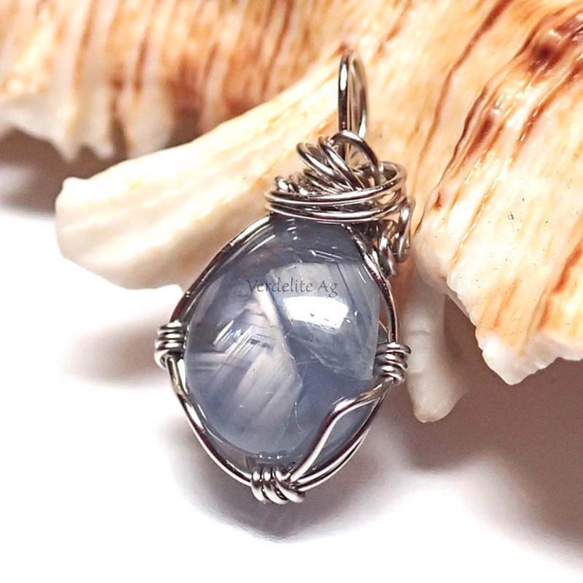 シルバー スターサファイアのトップ ネックレス・ペンダント Verdelite