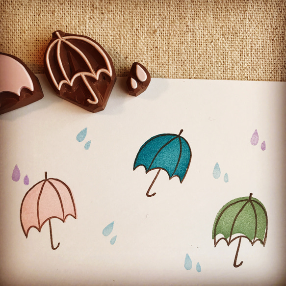 雨のしずくと傘のはんこ3点セット 1枚目の画像