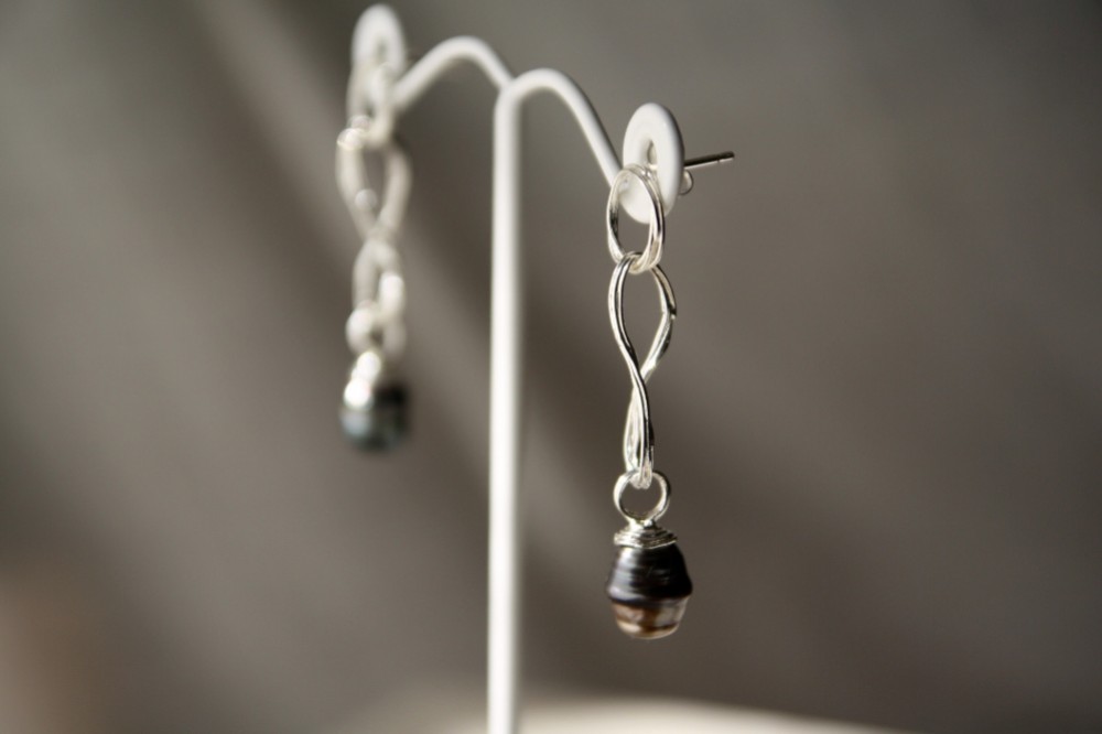 黒蝶バロックパール silver ピアス