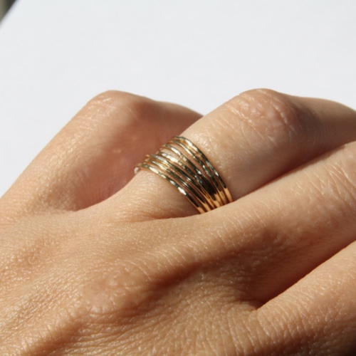 ゴールドK18 7連リング 指輪・リング エムズビジュー 通販