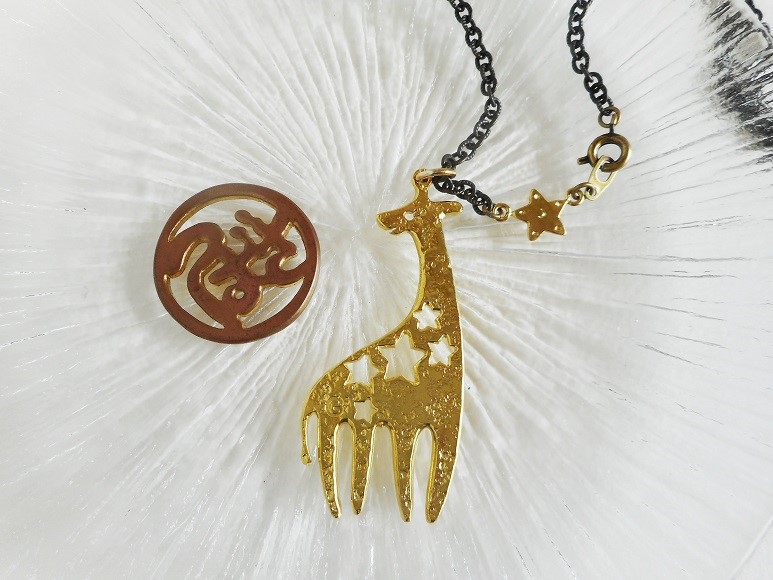 「lucky star」キリンペンダント