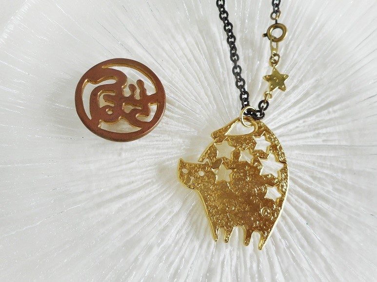 「lucky star」ネコペンダント