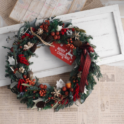 赤い実のクリスマスリース リース くまさん 通販 8076054｜Creema