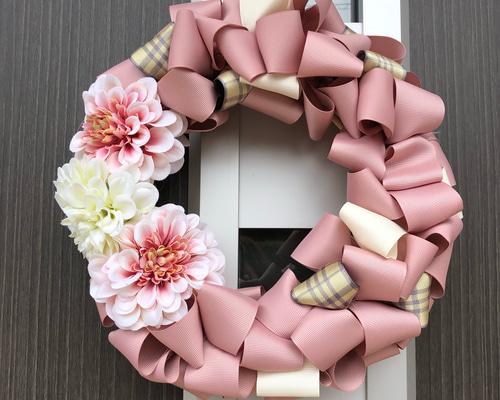 サクラ色リボンリース リース tru 通販 7110699｜Creema(クリーマ)
