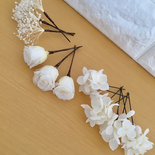 プリザーブドフラワー○シンプルバラとアジサイとかすみ草