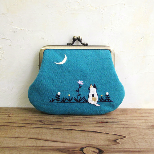 手刺繍のがま口『鳥と草花』財布・ポーチ【受注制作】 がま口