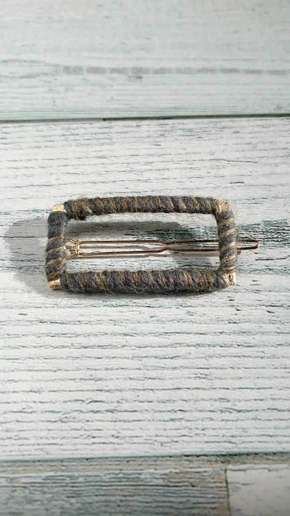 長方形 ミックス毛糸のフレームヘアピン（ダボピン） 2枚目の画像