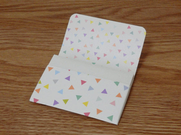 紙のカードケース「三角（カラフル）」 3枚目の画像