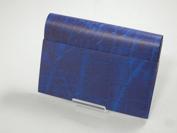紙のカードケース　鰐革（藍） 1枚目の画像