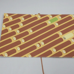 布と紙の文庫本カバー　「ロールケーキ」 2枚目の画像