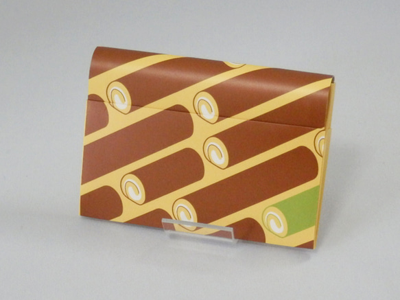 ペーパーカードケース「ロールケーキ」 1枚目の画像