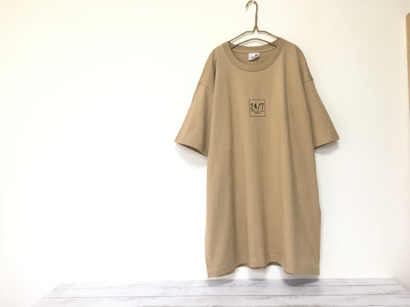 超ビッグTシャツ《カフェオーレ》チェックボックス メンズ5XL（6L）／ユニセックス 2枚目の画像