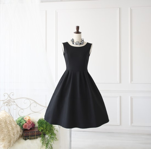 ☆SALE！ソフィーワンピース ブラック【サイズ】38（9号）NO.374572 