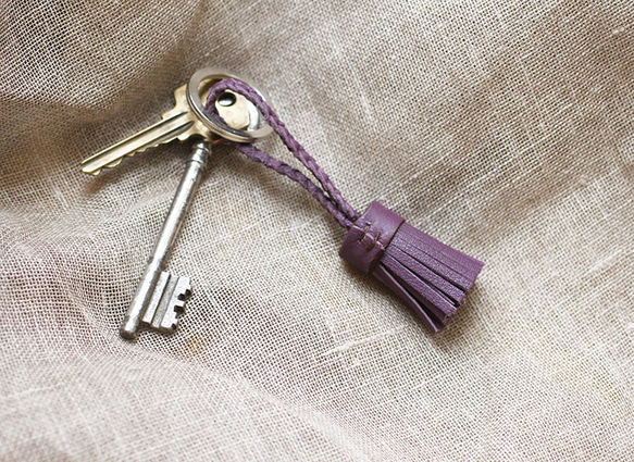 真皮流蘇鑰匙圈紫色 第2張的照片