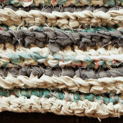 裂き編みマット リサイクル麻・綿  (古着を使用)  G 5枚目の画像